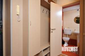 1-к квартира, посуточно, 40м2, 1/9 этаж