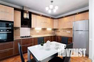 1-к квартира, посуточно, 93м2, 5/6 этаж