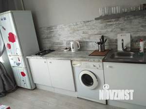 1-к квартира, посуточно, 40м2, 8/9 этаж