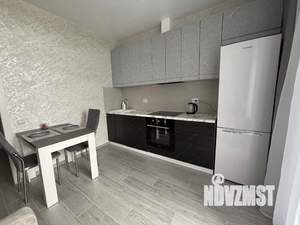 1-к квартира, посуточно, 37м2, 1/1 этаж