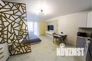 1-к квартира, посуточно, 35м2, 4/18 этаж