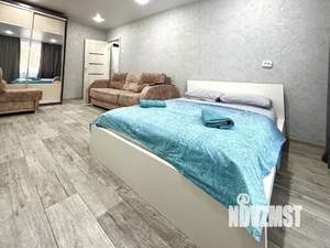 1-к квартира, посуточно, 35м2, 2/9 этаж