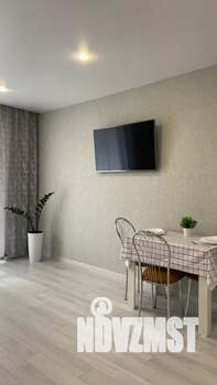 Студия квартира, посуточно, 33м2, 4/12 этаж