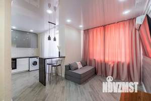 Студия квартира, посуточно, 37м2, 3/21 этаж