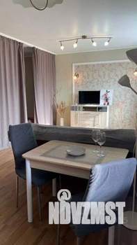 1-к квартира, посуточно, 43м2, 1/1 этаж