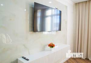 2-к квартира, посуточно, 63м2, 4/15 этаж
