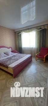 1-к квартира, посуточно, 40м2, 3/9 этаж