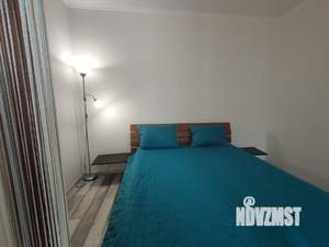 Студия квартира, посуточно, 43м2, 6/9 этаж