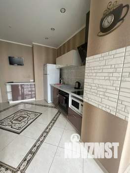 Студия квартира, посуточно, 38м2, 5/9 этаж