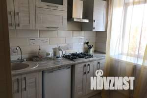 1-к квартира, посуточно, 32м2, 5/5 этаж