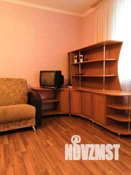 1-к квартира, посуточно, 46м2, 1/10 этаж