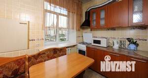 2-к квартира, посуточно, 49м2, 1/1 этаж