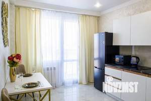 1-к квартира, посуточно, 35м2, 9/18 этаж