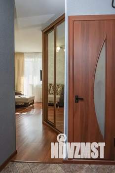 1-к квартира, посуточно, 35м2, 2/5 этаж