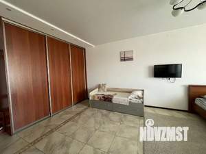 1-к квартира, посуточно, 42м2, 13/15 этаж