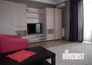 2-к квартира, посуточно, 46м2, 6/8 этаж