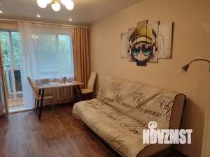 2-к квартира, посуточно, 44м2, 3/5 этаж