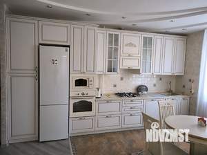 Студия квартира, на длительный срок, 70м2, 3/6 этаж