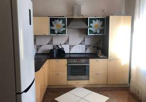 2-к квартира, на длительный срок, 77м2, 7/10 этаж