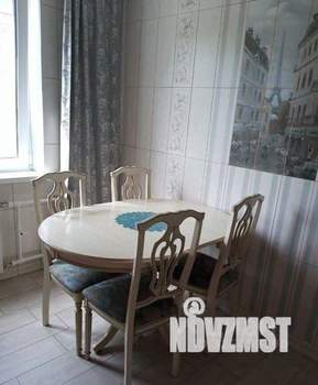 1-к квартира, на длительный срок, 42м2, 4/10 этаж