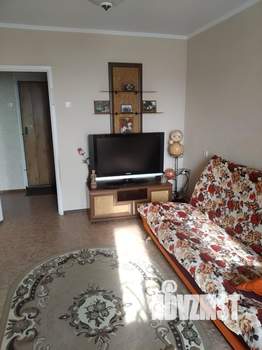 1-к квартира, посуточно, 34м2, 4/10 этаж