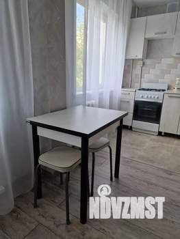 2-к квартира, посуточно, 46м2, 3/5 этаж