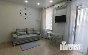 Студия квартира, посуточно, 30м2, 3/14 этаж