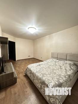 2-к квартира, на длительный срок, 65м2, 2/5 этаж