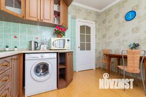 1-к квартира, посуточно, 37м2, 1/1 этаж