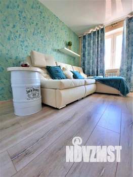 1-к квартира, посуточно, 37м2, 1/1 этаж