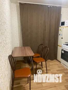 1-к квартира, посуточно, 32м2, 3/5 этаж