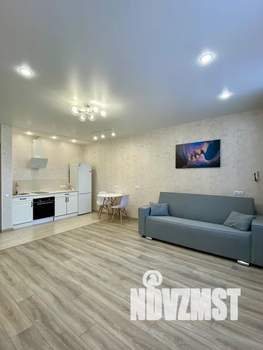 Студия квартира, посуточно, 30м2, 3/13 этаж