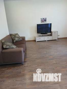 1-к квартира, посуточно, 40м2, 2/16 этаж