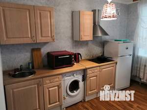 1-к квартира, посуточно, 46м2, 1/10 этаж