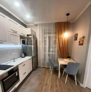 2-к квартира, на длительный срок, 67м2, 1/10 этаж