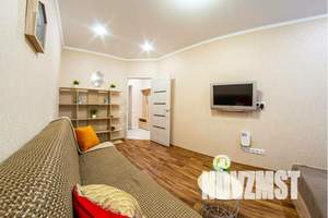 1-к квартира, посуточно, 35м2, 13/16 этаж