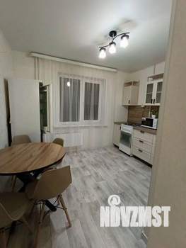 1-к квартира, на длительный срок, 37м2, 6/10 этаж