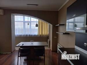 2-к квартира, на длительный срок, 134м2, 8/10 этаж