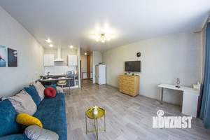 Студия квартира, посуточно, 35м2, 10/17 этаж