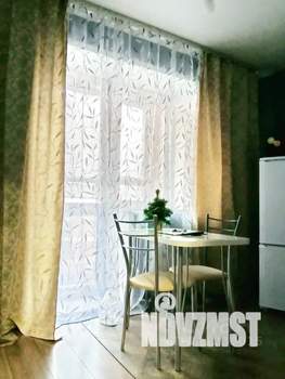 1-к квартира, посуточно, 38м2, 1/11 этаж