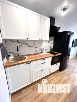 1-к квартира, посуточно, 37м2, 8/10 этаж