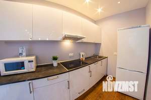 1-к квартира, посуточно, 40м2, 4/15 этаж