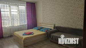 1-к квартира, посуточно, 44м2, 6/10 этаж