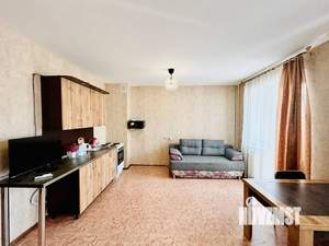 Студия квартира, на длительный срок, 33м2, 3/10 этаж