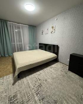 1-к квартира, на длительный срок, 40м2, 9/9 этаж