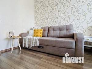 1-к квартира, посуточно, 38м2, 1/1 этаж