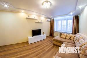 2-к квартира, посуточно, 60м2, 4/15 этаж