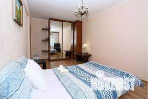 1-к квартира, посуточно, 37м2, 4/5 этаж