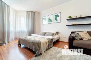 1-к квартира, посуточно, 42м2, 4/10 этаж