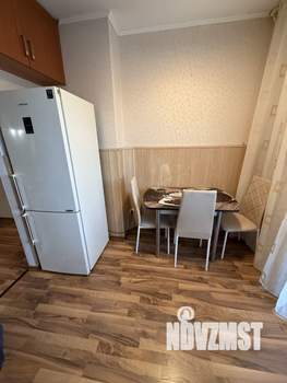 2-к квартира, посуточно, 65м2, 7/10 этаж